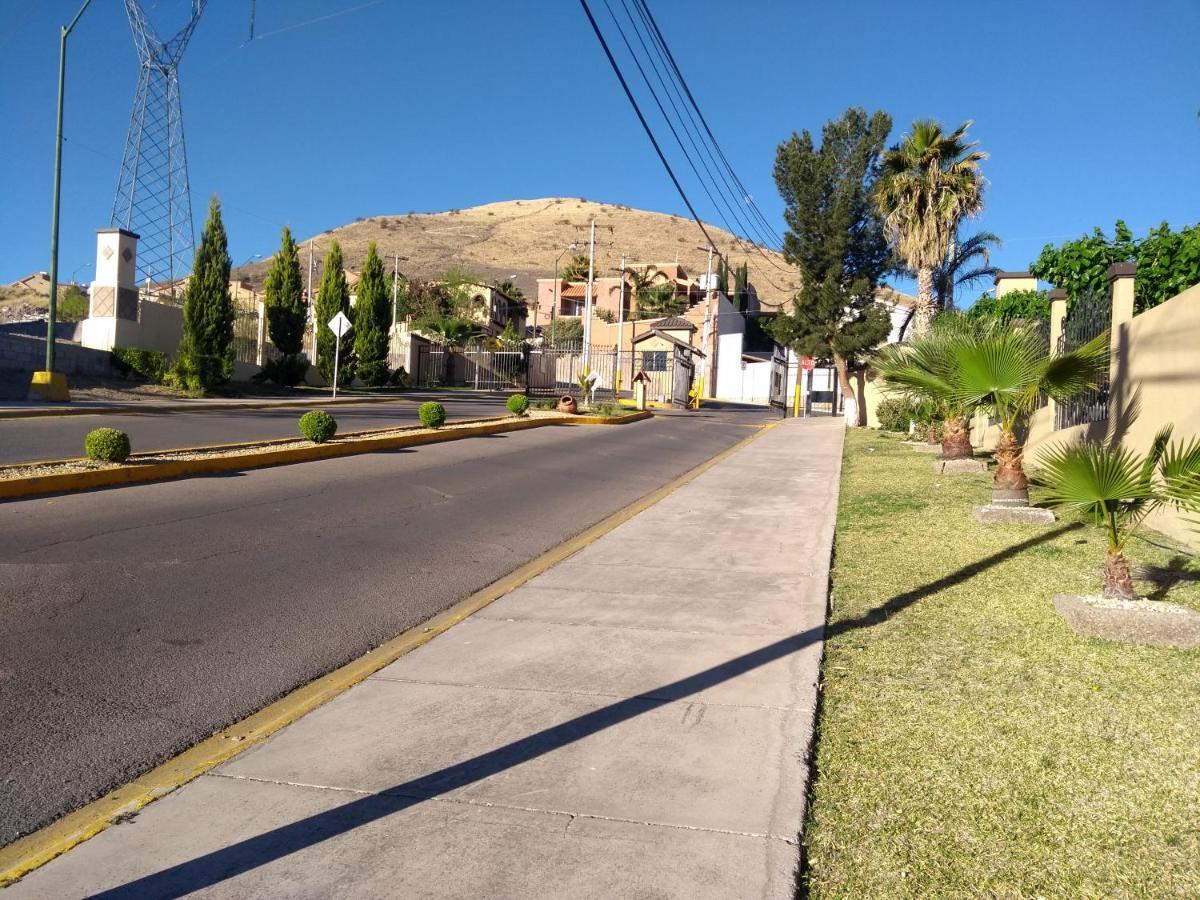 Hermoso Depto Por Uach II Con Terraza Y Linda Vista Chihuahua Exterior photo